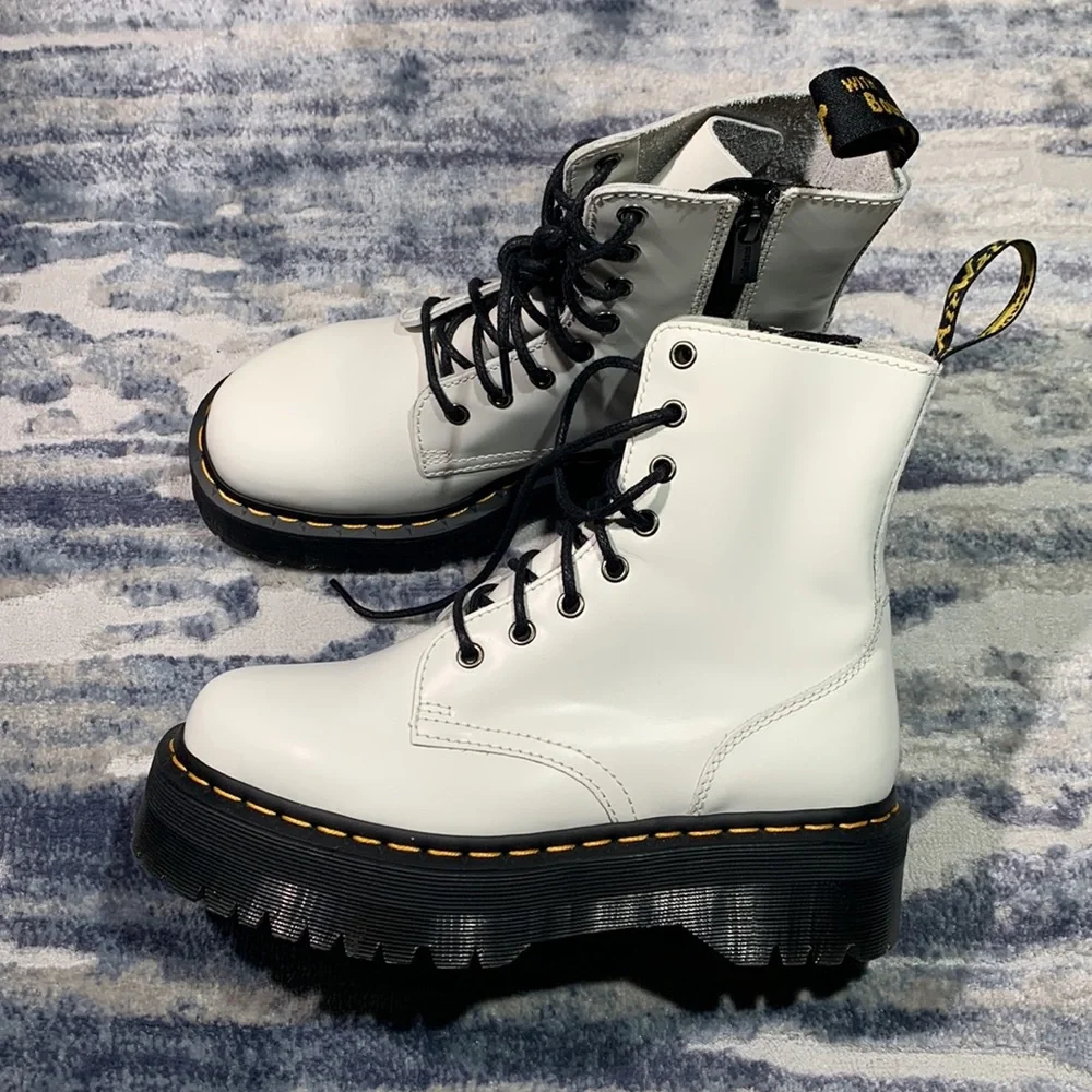 Dr. Martens new without